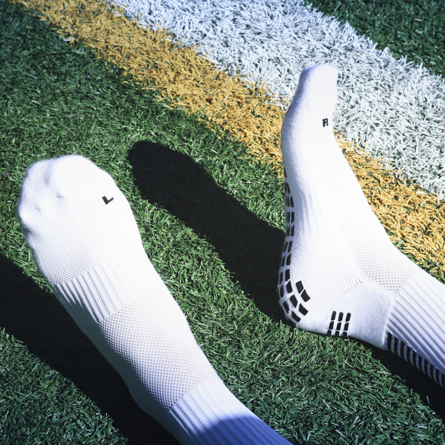 white grip socks Objectif Footballeur